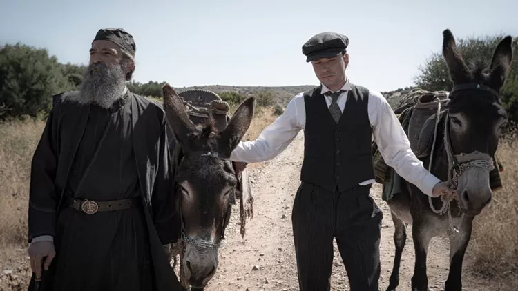 Κάτι μαγικό συνδέει τον Αλεξάντερ Πετρόφ με τους ρόλους του