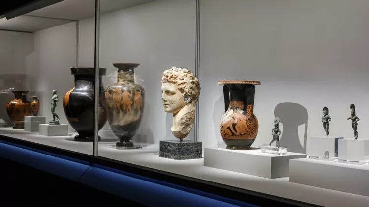 Μουσείο Κυκλαδικής Τέχνης: Μέσα στην μεγάλη αρχαιολογική έκθεση που εξυμνεί το αιώνιο «Κάλλος»