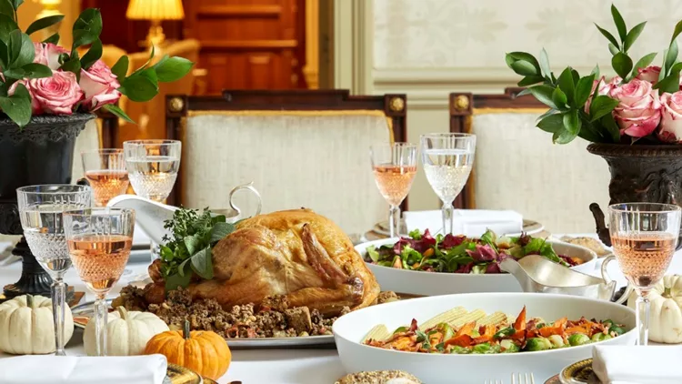 6 ραντεβού με τη γαλοπούλα για το φετινό Thanksgiving 