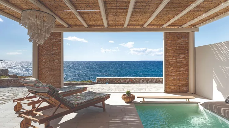 Ατόφια παριανή φιλοξενία στο «Mar Azul»