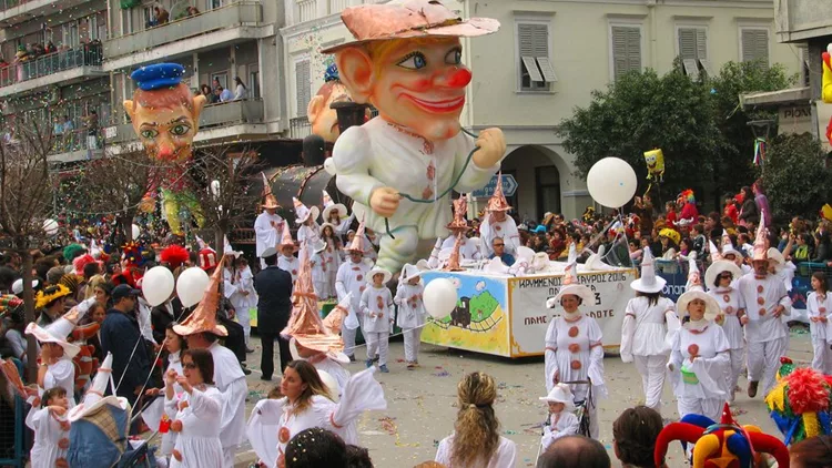 Τα 7 καρναβαλικά θαύματα της Ελλάδας