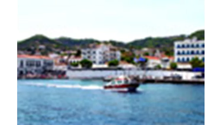 Σπέτσες