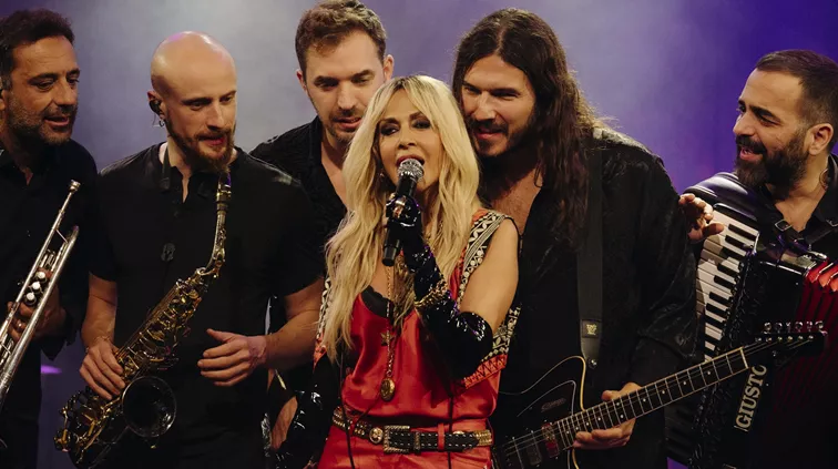 30 ελληνικοί δίσκοι που κρατάμε από το 2025