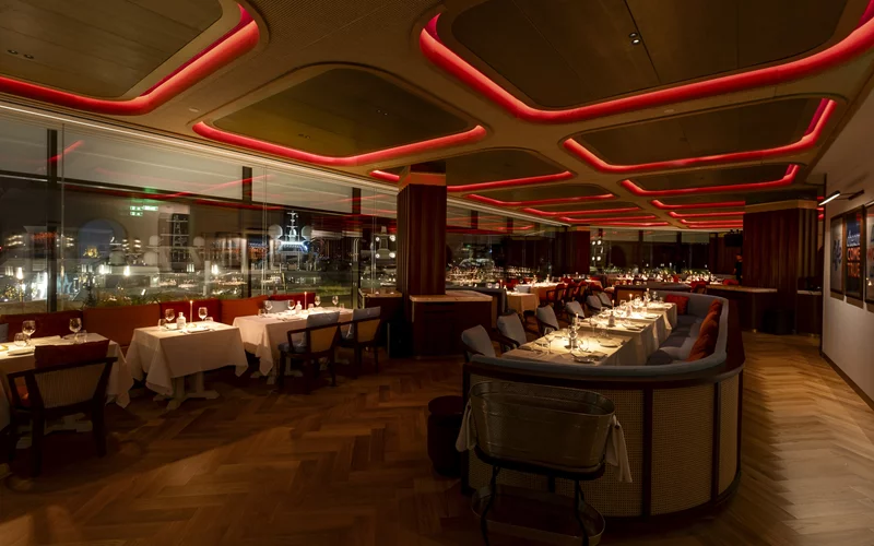 Bagatelle Athens:  Cosmopolitan γιορτές στο πιο exclusive σημείο της Βουλιαγμένης