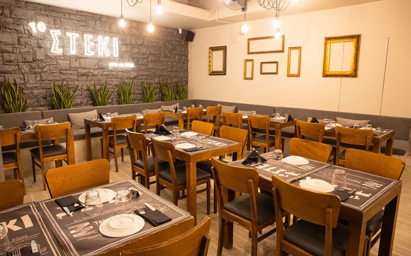 Στέκι Πατάκια: Η κρεατοφαγία φορά τα γιορτινά της