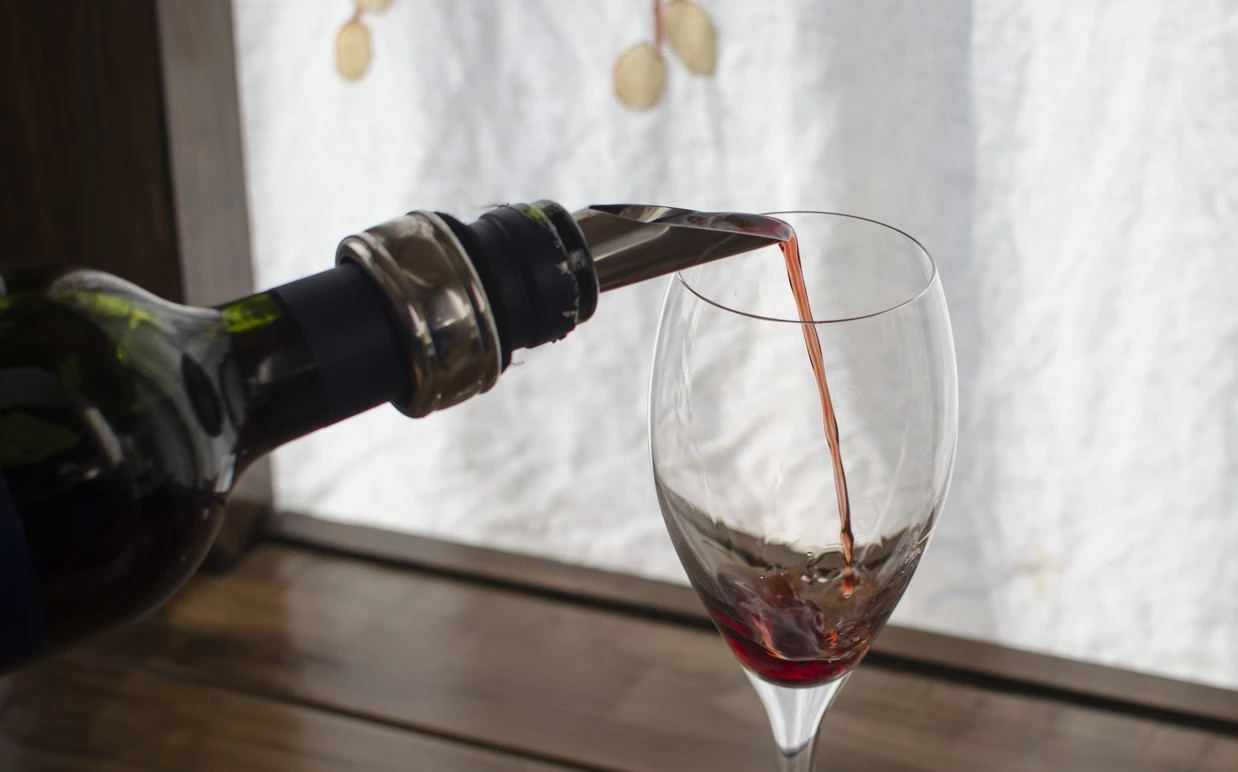 Όλα όσα θα έπρεπε να γνωρίζεις για το Ξινόμαυρο