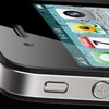 Apple: "Δεν είναι τέλειο το iPhone 4"