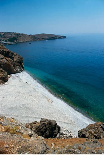 Παραλία Ίλιγγας στη Χώρα Σφακίων. 