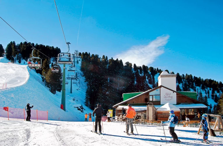 Το χιονοδρομικό της  Val di Fiemme στους Δολομίτες 