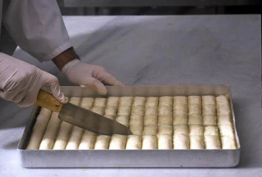 «Μr Baklava»: Meet the master!