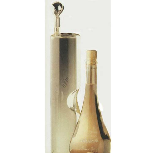 Grappa ντιζάιν, μόδα και σουξέ