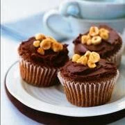 Cupcakes σοκολάτας με φουντούκι 