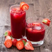 Λικέρ φράουλα (του Έκτορα Μποτρίνι)