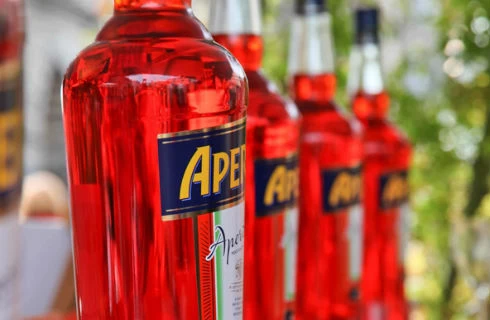 Aperitifs και digestifs: το απολαυστικό πριν και μετά ενός γεύματος