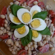 Φασόλια πιάζ με σάλτσα σκόρδου