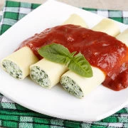 Kανελόνια με σπανάκι και φρέσκα τυριά