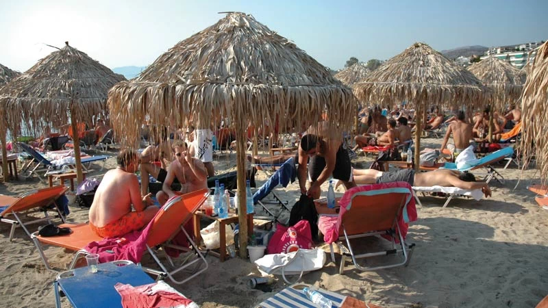 Βρες την οργανωμένη παραλία της Αττικής που σου ταιριάζει - εικόνα 5