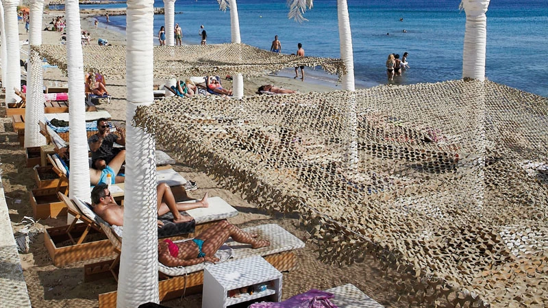 Οργανωμένες παραλίες: Σαρώσαμε τον Σαρωνικό - εικόνα 3