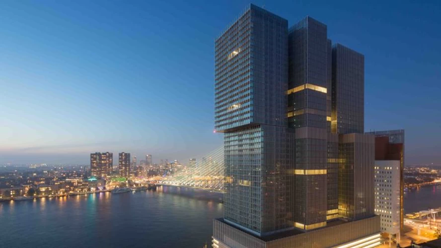 «Nhow»: hotel διά χειρός 
του αρχιτέκτονα-σταρ 
Rem Koolhaas στο Ρότερνταμ