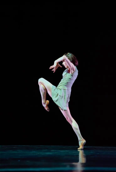 Σιλβί Γκιλέμ: πώς χτίστηκε ο μύθος της ντίβας του χορού - εικόνα 4