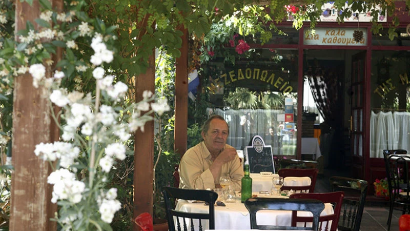 Ανατολική Αττική: φαγητό κι αέρας διακοπών - εικόνα 1