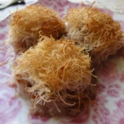 Κανταΐφι με ρύζι, λουκούμι και ανθόνερο