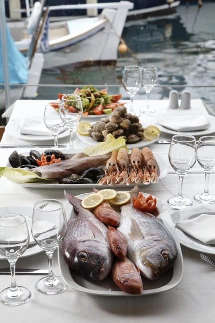 Εστιατόρια για ψάρι και θαλασσινά: οι νέες τάσεις και οι ειδικοί - εικόνα 2