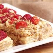 Τάρτα με κρέμα βανίλια και φράουλες (Από τη Γιώτης)