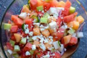 5 πρωτότυπες σαλάτες με φρούτα και λαχανικά
