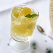 Σταφύλια με σιρόπι και μπαχαρικά 