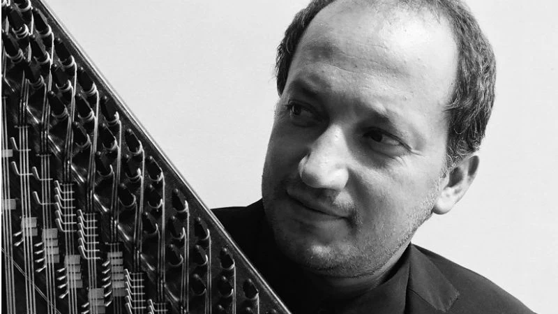 Bach, Mozart, Satie συναντούν τον Coltrane και κάνουν… ταξίδι στην Ανατολή! - εικόνα 2