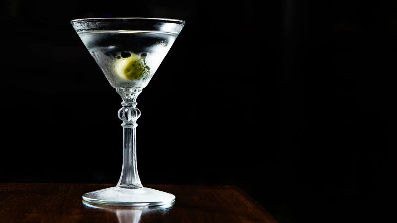 Dry Martini και Gin Tonic, τα διαχρονικά 