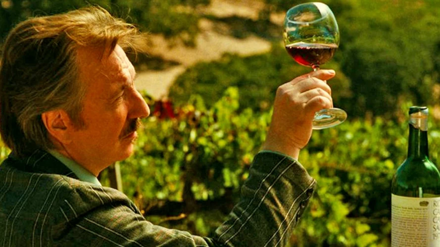 Ο Άλαν Ρίκμαν στην ταινία «Bottle Shock» ερμηνεύει το ρόλο του Βρετανού οινέμπορου που διοργάνωσε τη γευσιγνωσία που έφερε στο φως τα κρασιά της Napa Valley 