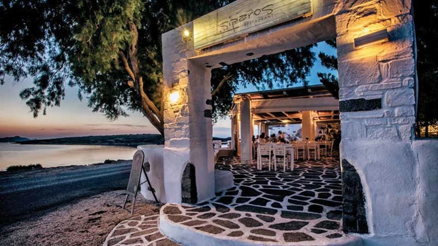 Σύγχρονη ελληνική κουζίνα σε υπέροχο πόστο στο «Siparos».