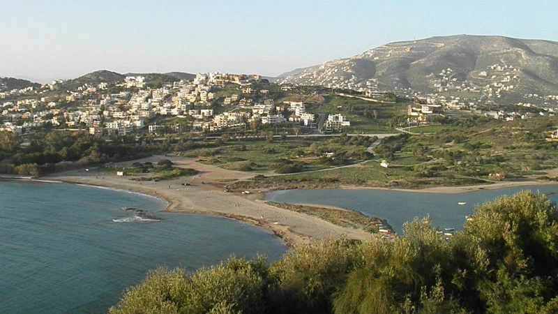 14 λόγοι για να απλώσουμε πετσέτα στις παραλίες της Αττικής - εικόνα 9