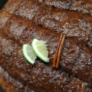 Λεμονοκαρυδόπιτα σιροπιαστή με φρυγανιά