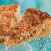 Πίτα αμυγδάλου με περγαμόντο