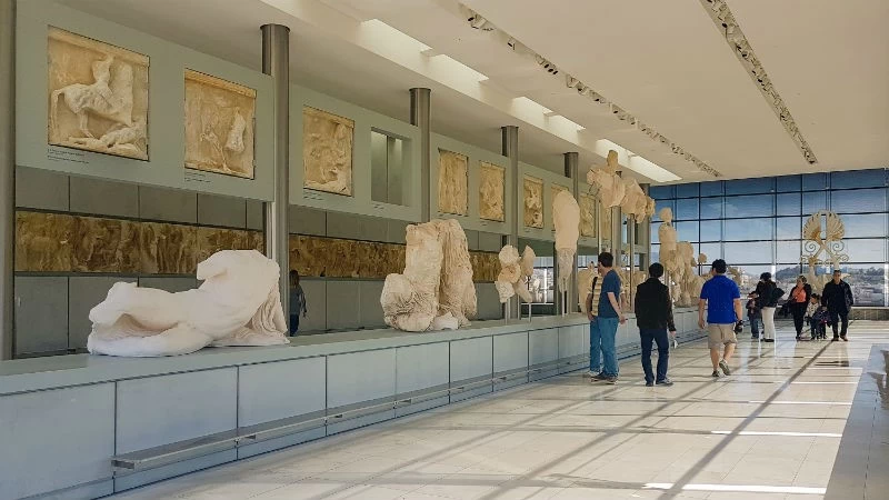 Το Μουσείο Ακρόπολης και το Εθνικό Ιστορικό Μουσείο ανοίγουν τις πόρτες τους για την 25η Μαρτίου - εικόνα 1