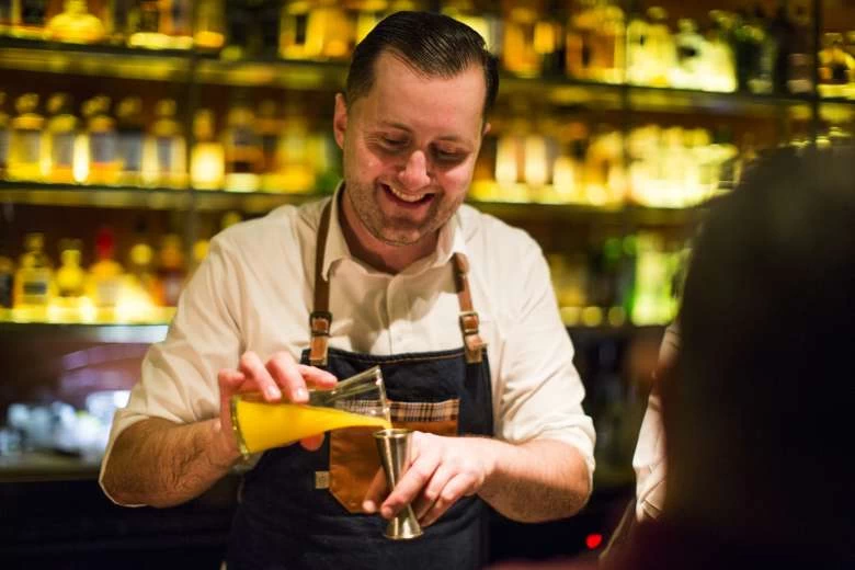 Δυο μέρες ατελείωτο bar hopping με διάσημες υπογραφές - εικόνα 1