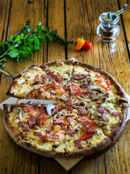 Pizza, pasta & more: Αυτά είναι τα καλύτερα ιταλικά της πόλης - εικόνα 1