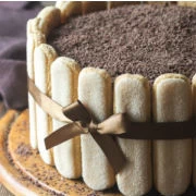 Σαρλότ με κρέμα πραλίνας (από το αρχείο συνταγών της ΓΙΩΤΗΣ)