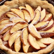 Μηλόπιτα με μελάσα και μαύρη ζάχαρη (από το αρχείο συνταγών της ΓΙΩΤΗΣ)