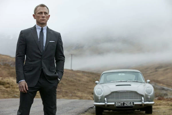 Το «Bond 25» αποκαλύπτει στην Τζαμάικα το πολυτελές cast του - εικόνα 1