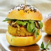 Χορτοφαγικά μπέργκερς με ρεβίθια