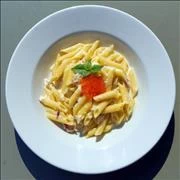 Πέννες με καπνιστή πέστροφα