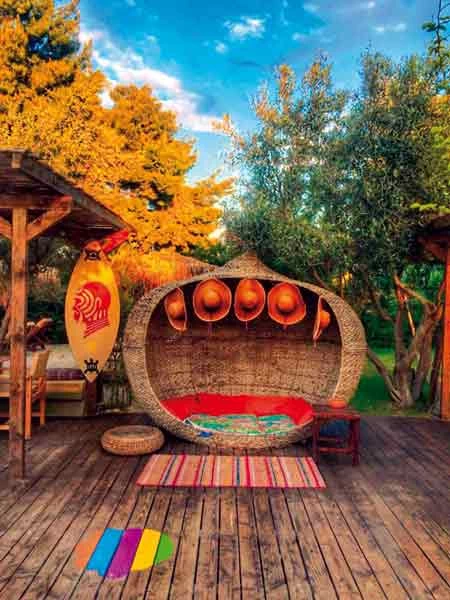 Αfrican style χαλαρότητα στο «Elephant beach bar» στο Πευκοχώρι.