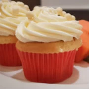 Μάφινς με καρπούζι και κρέμα κακάο