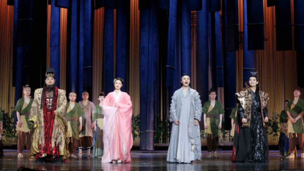 Παράσταση-ωδή στην κινέζικη κουλτούρα στο Δημοτικό Θέατρο Πειραιά - εικόνα 2