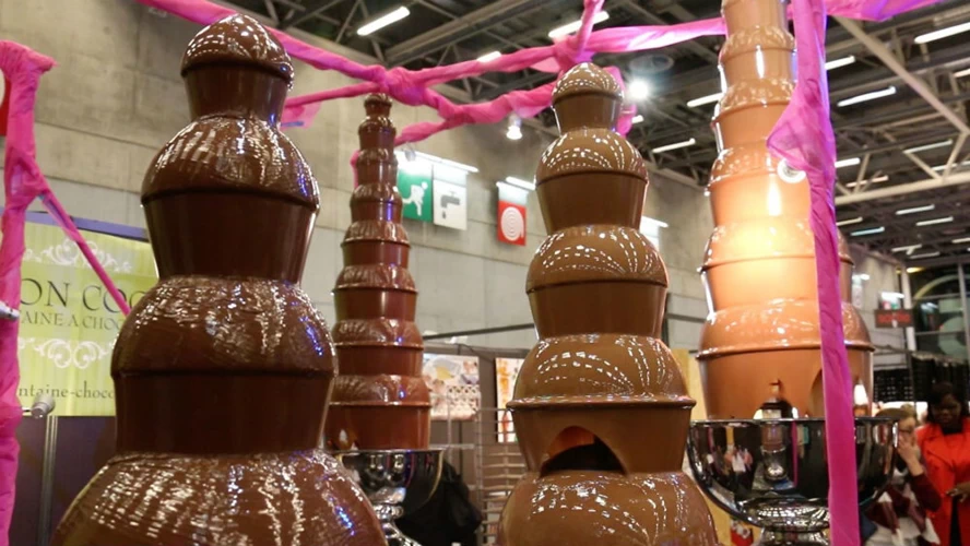 Πεντακόσιοι συμμετέχοντες από 60 χώρες θα μετατρέψουν το Παρίσι σε εργοστάσιο σοκολάτας στο Salon du Chocolat