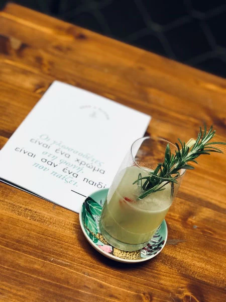 Πέντε νέες cocktail lists για να πείτε «ho ho ho»! - εικόνα 3